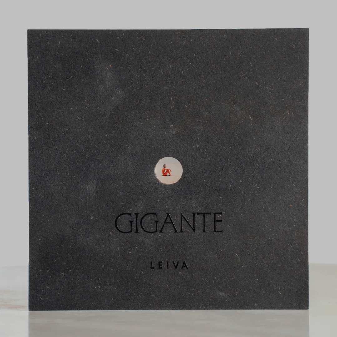 Gigante CD Caja Deluxe